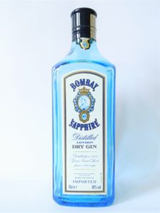 Flasche Gin Bombay Blue Sapphire